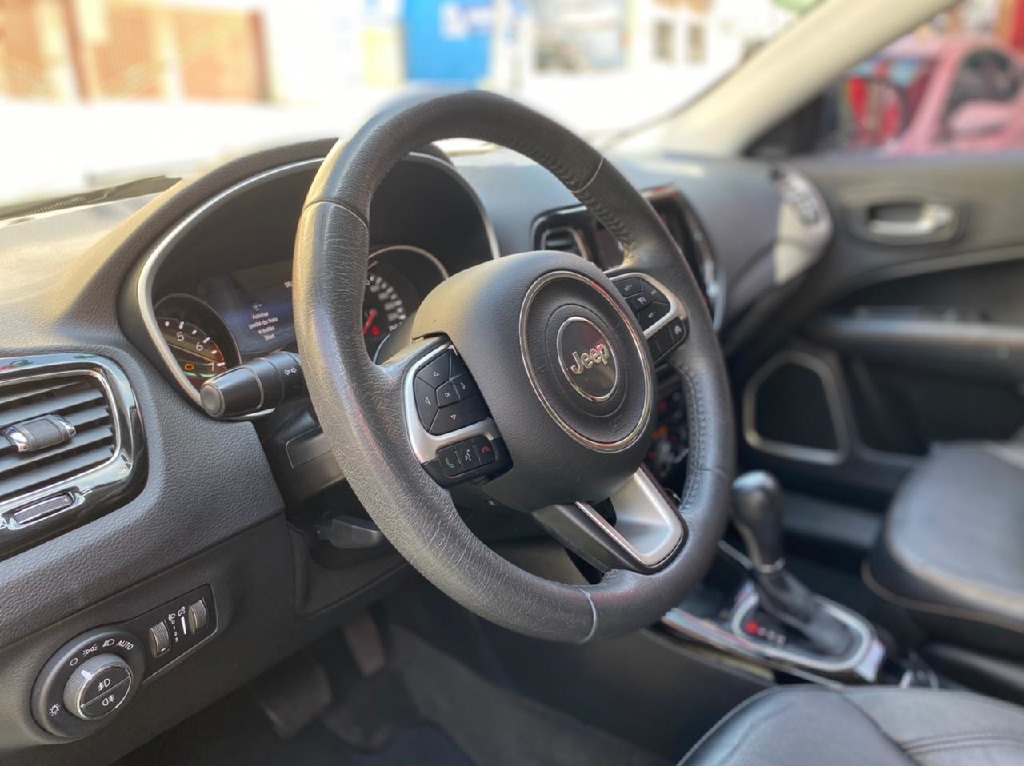 JEEP COMPASS 2.0 16V FLEX LIMITED AUTOMATICO JEEP COMPASS 2.0 16V FLEX LIMITED AUTOMATICO