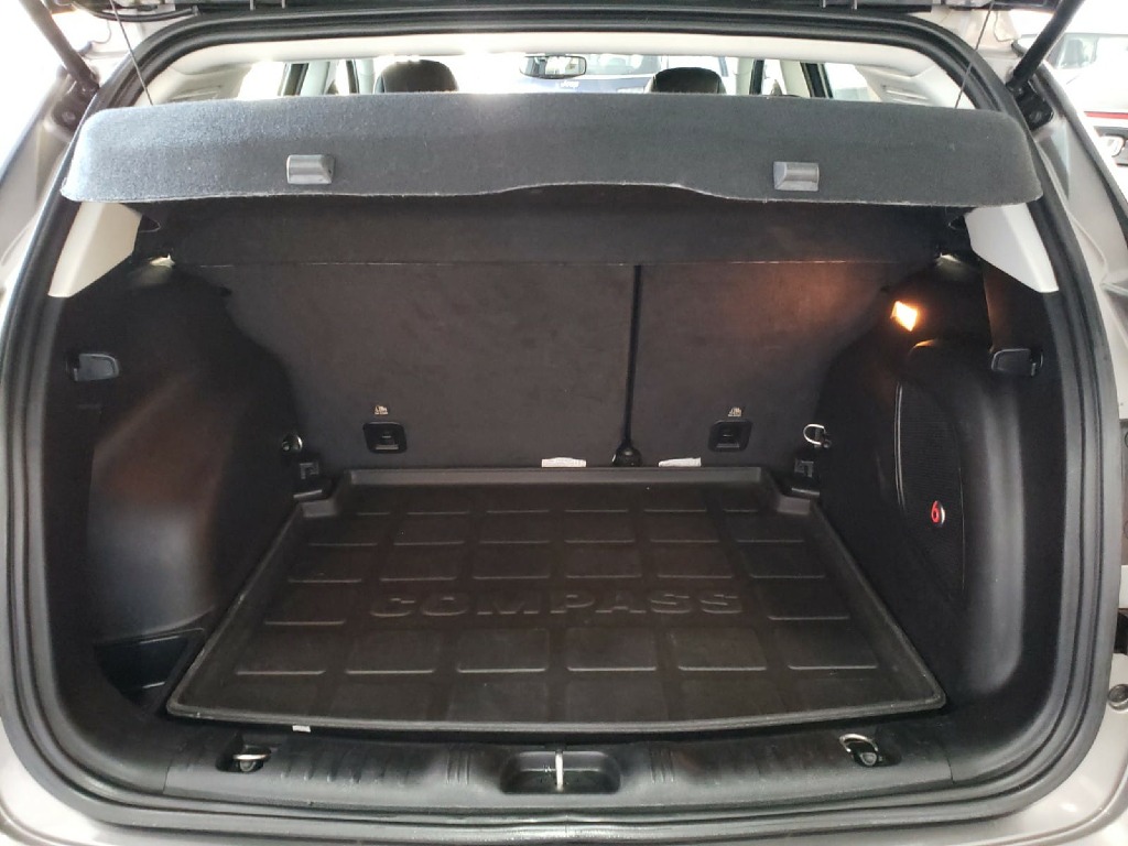 JEEP COMPASS 2.0 16V FLEX LONGITUDE AUTOMATICO JEEP COMPASS 2.0 16V FLEX LONGITUDE AUTOMATICO