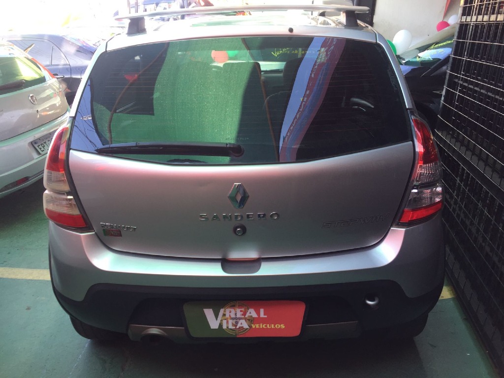 RENAULT SANDERO 1.6 STEPWAY 16V FLEX 4P MANUAL RENAULT SANDERO 1.6 STEPWAY 16V FLEX 4P MANUAL