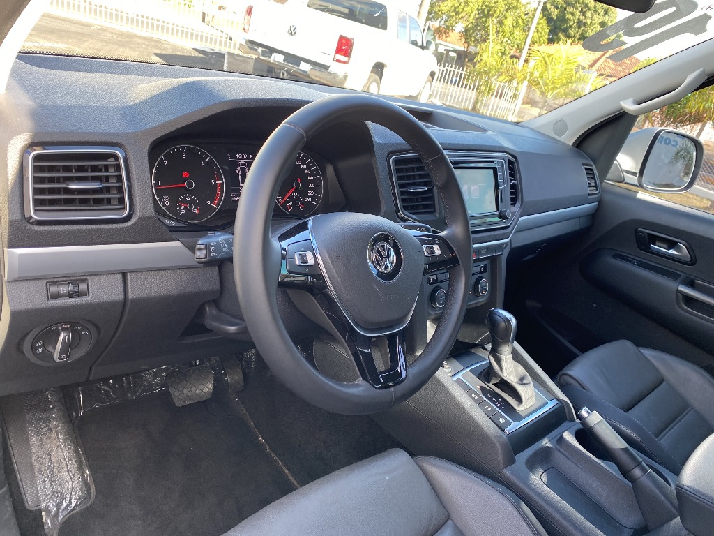 VOLKSWAGEN AMAROK 2.0 HIGHLINE 4X4 CD 16V TURBO INTERCOOLER DIESEL 4P AUTOMATICO VOLKSWAGEN AMAROK 2.0 HIGHLINE 4X4 CD 16V TURBO INTERCOOLER DIESEL 4P AUTOMATICO