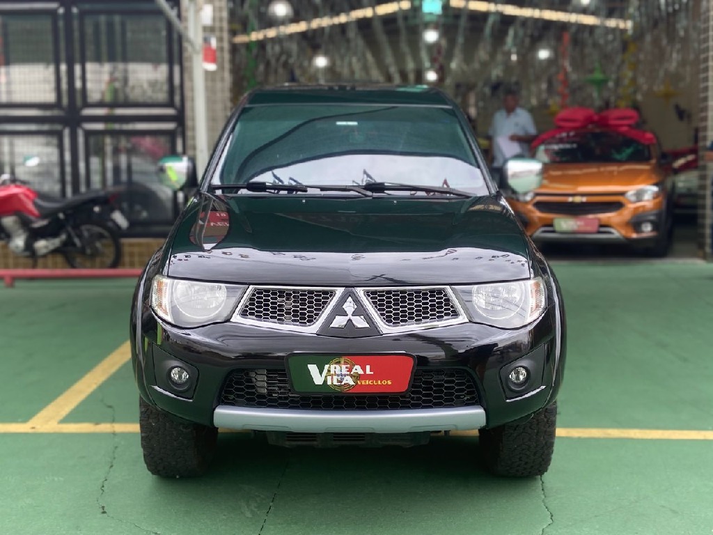 MITSUBISHI L-200 TRITON CAB.DUPLA 4X4-AT 3.2 16V TB-IC MITSUBISHI L-200 TRITON CAB.DUPLA 4X4-AT 3.2 16V TB-IC
