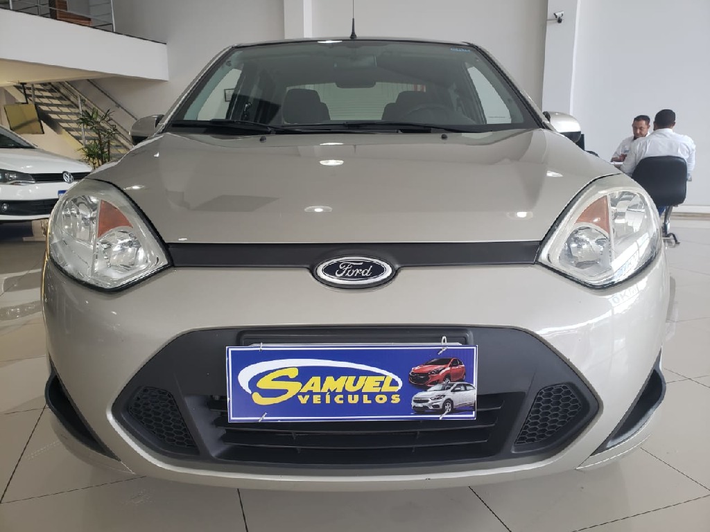 FORD FIESTA 1.6 MPI CLASS SEDAN 8V FLEX 4P MANUAL FORD FIESTA 1.6 MPI CLASS SEDAN 8V FLEX 4P MANUAL