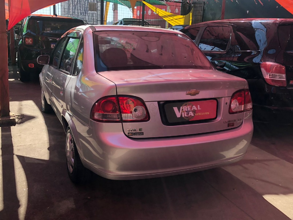 CHEVROLET CLASSIC 1.0 MPFI LS 8V FLEX 4P MANUAL CHEVROLET CLASSIC 1.0 MPFI LS 8V FLEX 4P MANUAL