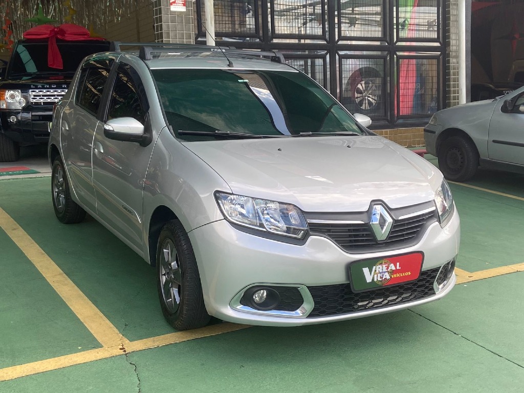 RENAULT SANDERO 1.6 DYNAMIQUE 8V FLEX 4P MANUAL RENAULT SANDERO 1.6 DYNAMIQUE 8V FLEX 4P MANUAL