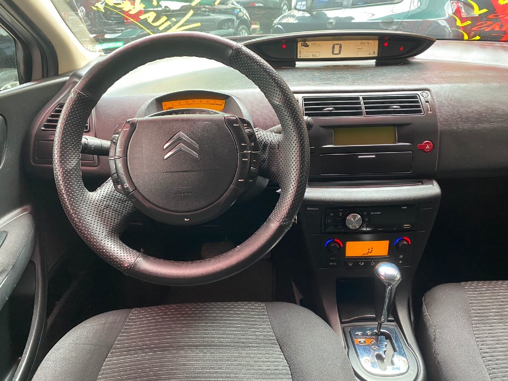 CITROEN C4 2.0 GLX 16V FLEX 4P AUTOMATICO CITROEN C4 2.0 GLX 16V FLEX 4P AUTOMATICO