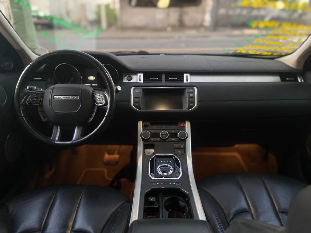 LAND ROVER RANGE ROVER EVOQUE 4WD PURE 2.0 TB-SI4 LAND ROVER RANGE ROVER EVOQUE 4WD PURE 2.0 TB-SI4