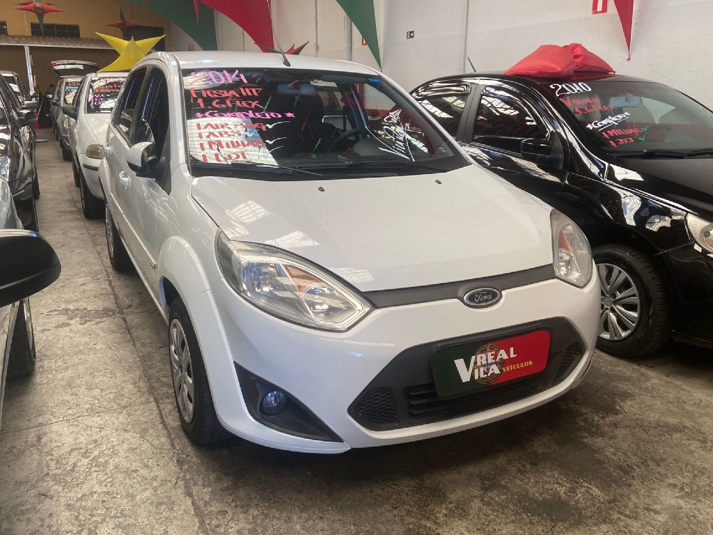 FORD FIESTA 1.6 ROCAM HATCH 8V FLEX 4P MANUAL FORD FIESTA 1.6 ROCAM HATCH 8V FLEX 4P MANUAL