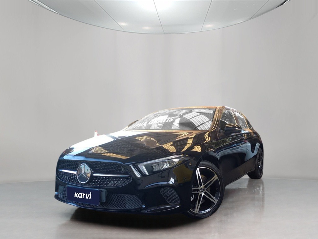Carros seminovos MERCEDES-BENZ A 250 2.0 CGI GASOLINA SPORT 7G-DCT