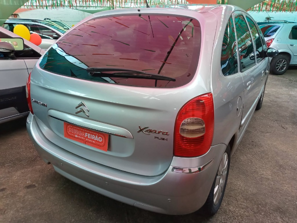 CITROEN XSARA 1.6 I PICASSO EXCLUSIVE 16V FLEX 4P MANUAL CITROEN XSARA 1.6 I PICASSO EXCLUSIVE 16V FLEX 4P MANUAL