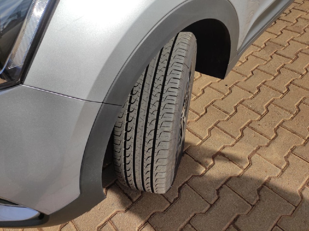 HYUNDAI CRETA 2.0 16V FLEX PRESTIGE AUTOMÁTICO HYUNDAI CRETA 2.0 16V FLEX PRESTIGE AUTOMÁTICO
