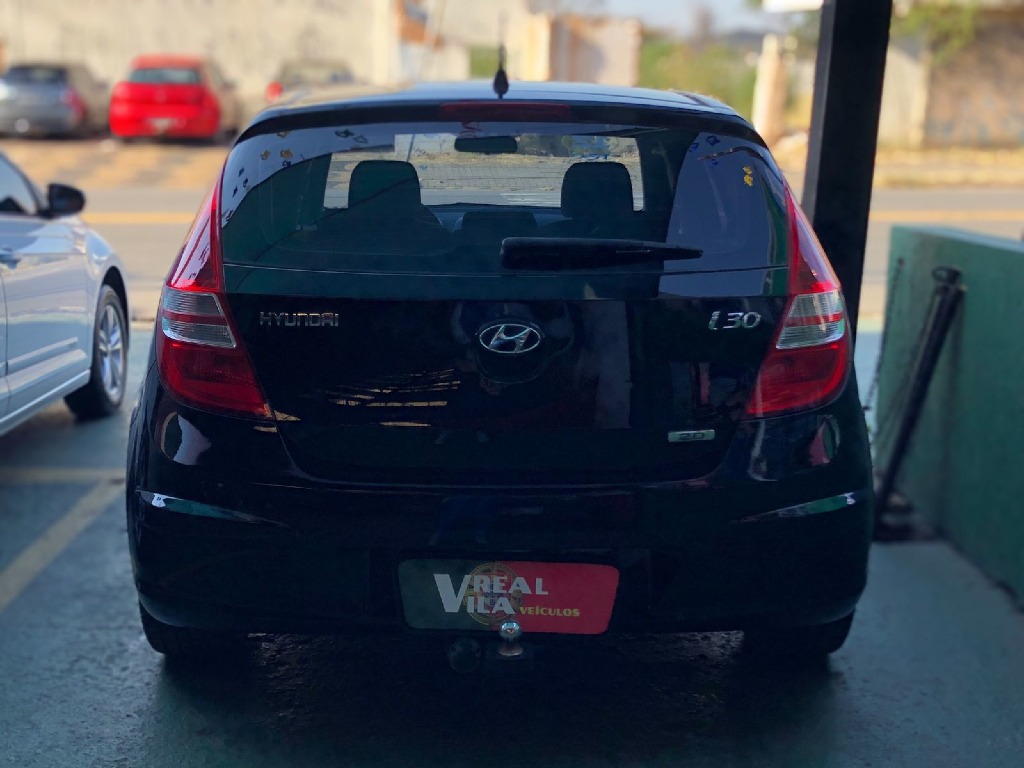 HYUNDAI I30 2.0 MPFI GLS 16V GASOLINA 4P MANUAL HYUNDAI I30 2.0 MPFI GLS 16V GASOLINA 4P MANUAL
