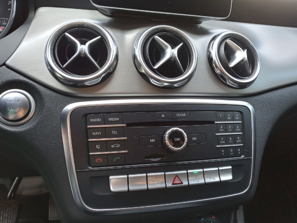 MERCEDES-BENZ GLA 200 GLA 200 FF ADVANCE 1.6 FLEX MERCEDES-BENZ GLA 200 GLA 200 FF ADVANCE 1.6 FLEX
