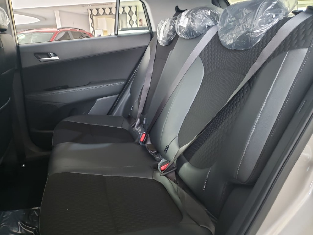 HYUNDAI CRETA 1.6 16V FLEX SMART PLUS AUTOMÁTICO HYUNDAI CRETA 1.6 16V FLEX SMART PLUS AUTOMÁTICO
