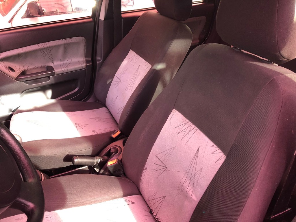 FORD FIESTA 1.6 MPI CLASS HATCH 8V FLEX 4P MANUAL FORD FIESTA 1.6 MPI CLASS HATCH 8V FLEX 4P MANUAL
