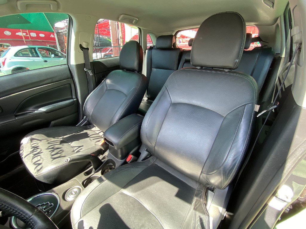 MITSUBISHI ASX 2.0 4X4 AWD 16V GASOLINA 4P AUTOMATICO MITSUBISHI ASX 2.0 4X4 AWD 16V GASOLINA 4P AUTOMATICO