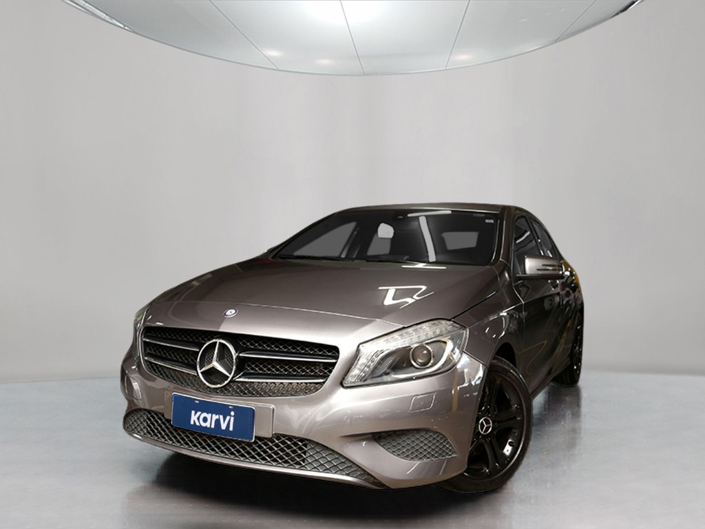 Carros seminovos MERCEDES-BENZ A 200 1.6 TURBO 16V GASOLINA 4P AUTOMATICO