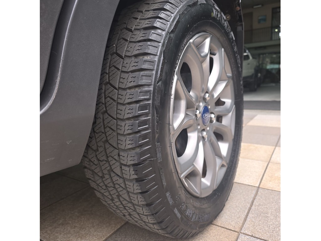 FORD ECOSPORT 1.6 FREESTYLE 16V FLEX 4P MANUAL FORD ECOSPORT 1.6 FREESTYLE 16V FLEX 4P MANUAL