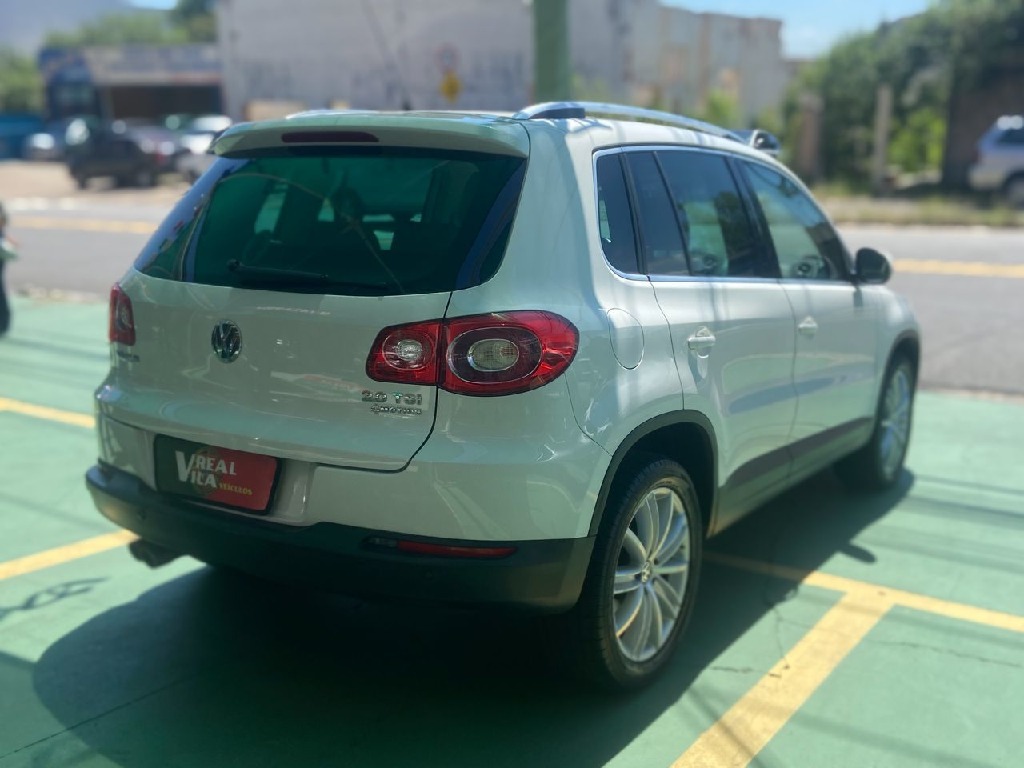 VOLKSWAGEN TIGUAN 2.0 TSI 16V TURBO GASOLINA 4P TIPTRONIC VOLKSWAGEN TIGUAN 2.0 TSI 16V TURBO GASOLINA 4P TIPTRONIC