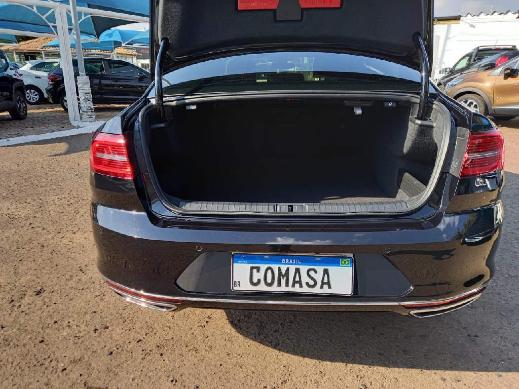 VOLKSWAGEN PASSAT 2.0 16V TSI BLUEMOTION GASOLINA HIGHLINE 4P DSG VOLKSWAGEN PASSAT 2.0 16V TSI BLUEMOTION GASOLINA HIGHLINE 4P DSG