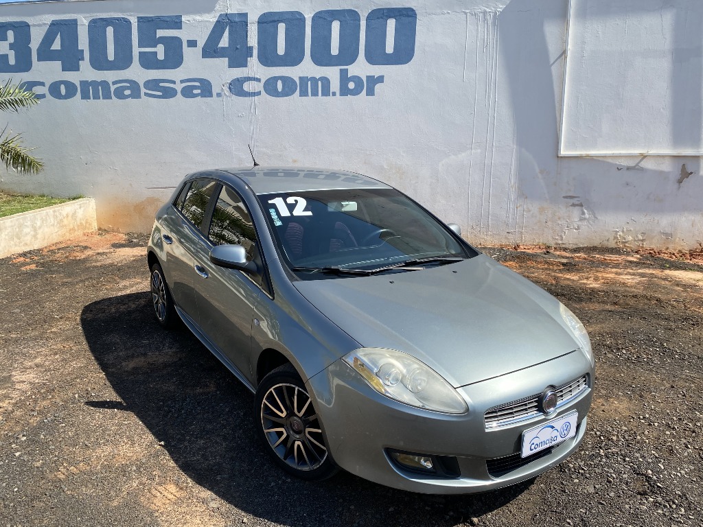 FIAT BRAVO 1.8 ABSOLUTE 16V FLEX 4P AUTOMATIZADO FIAT BRAVO 1.8 ABSOLUTE 16V FLEX 4P AUTOMATIZADO