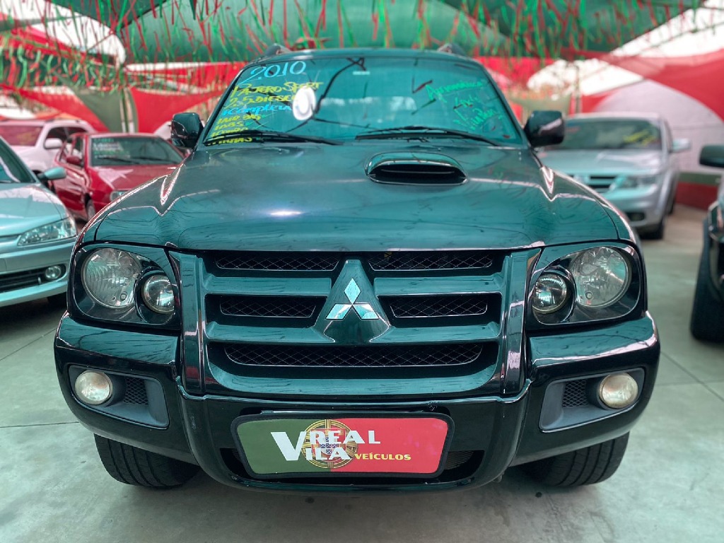 MITSUBISHI PAJERO 2.5 HD 4X4 8V TURBO INTERCOOLER DIESEL 4P MANUAL MITSUBISHI PAJERO 2.5 HD 4X4 8V TURBO INTERCOOLER DIESEL 4P MANUAL