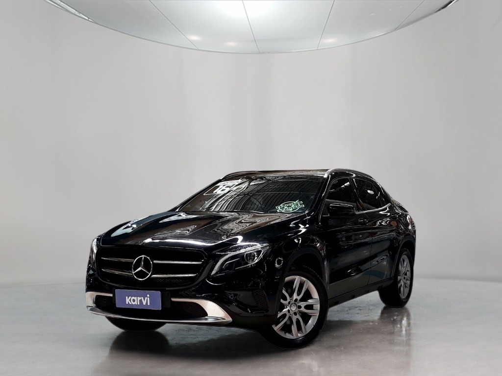 Carros seminovos MERCEDES-BENZ GLA 200 1.6 CGI ADVANCE 16V TURBO FLEX 4P AUTOMATICO