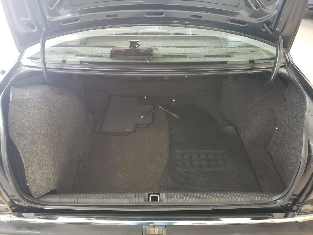 CHEVROLET OMEGA 2.0 MPFI GLS 8V ALCOOL 4P MANUAL CHEVROLET OMEGA 2.0 MPFI GLS 8V ALCOOL 4P MANUAL