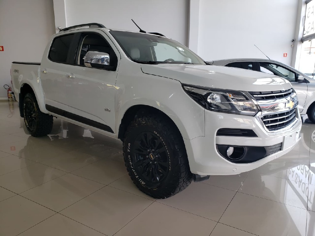 CHEVROLET S10 2.8 LTZ 4X4 CD 16V TURBO DIESEL 4P AUTOMATICO CHEVROLET S10 2.8 LTZ 4X4 CD 16V TURBO DIESEL 4P AUTOMATICO