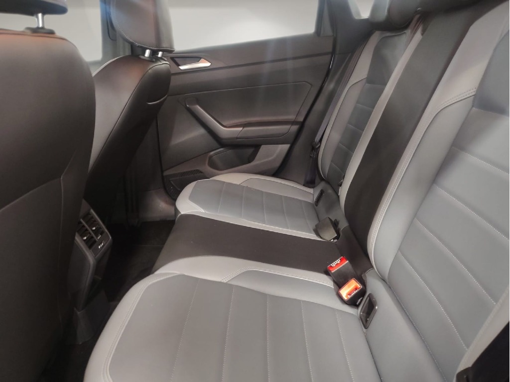 volkswagen NIVUS 1.0 200 TSI TOTAL FLEX HIGHLINE AUTOMÁTICO 202310