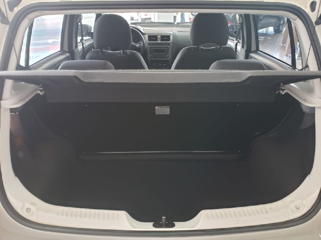 VOLKSWAGEN FOX 1.6 MSI TRENDLINE 8V FLEX 4P MANUAL VOLKSWAGEN FOX 1.6 MSI TRENDLINE 8V FLEX 4P MANUAL