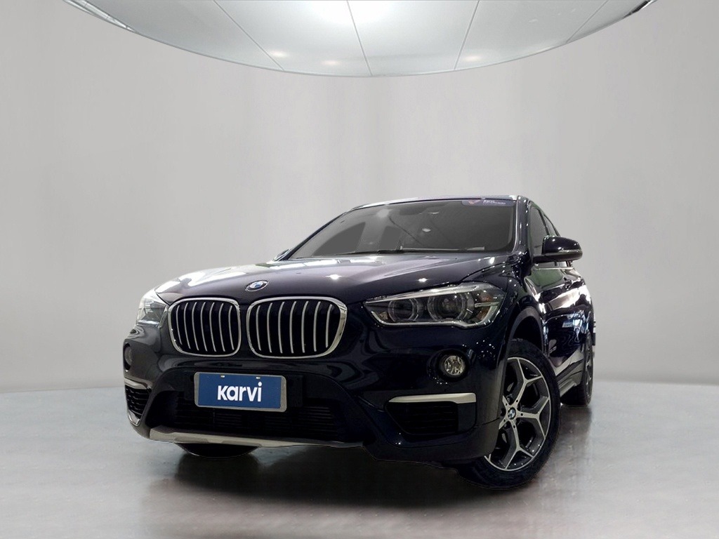 Carros seminovos BMW X1 2.0 16V TURBO ACTIVEFLEX SDRIVE20I 4P AUTOMATICO