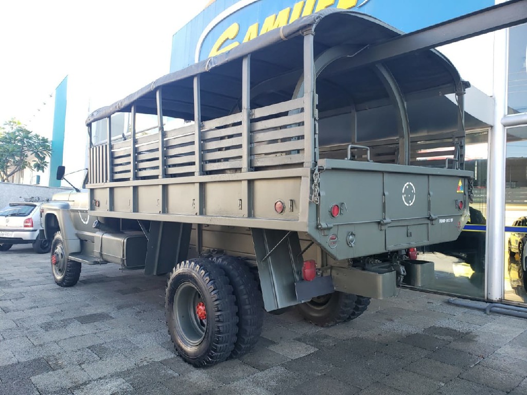 FORD F-600 4X2 FORD F-600 4X2