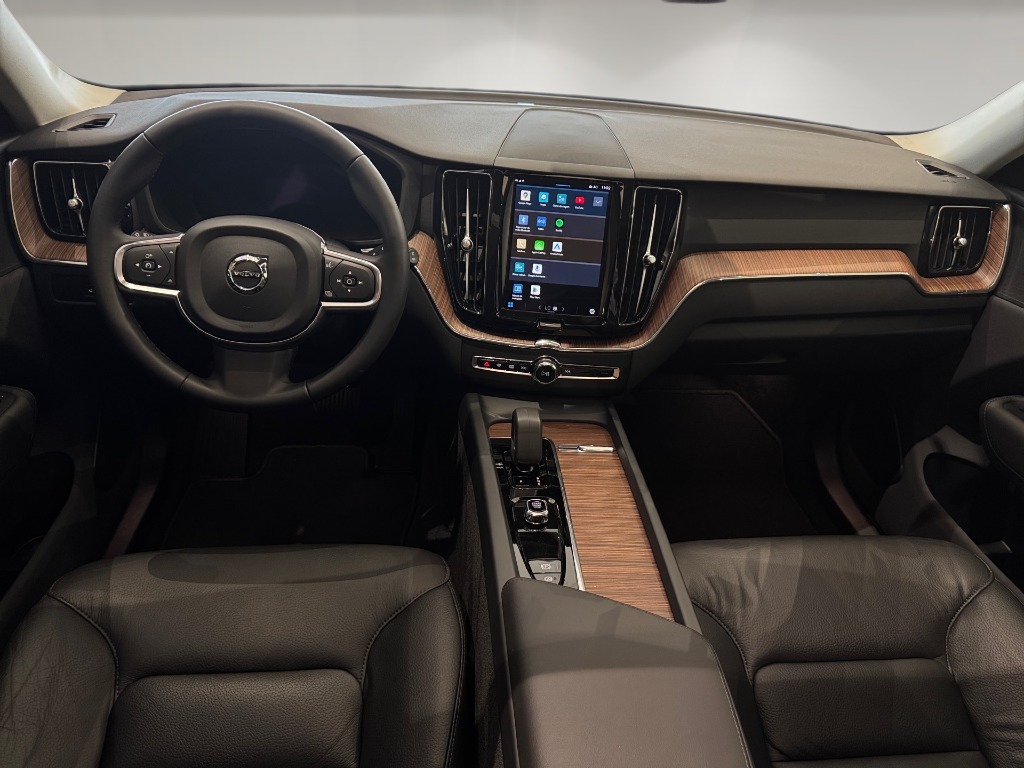 volvo XC60 2.0 T8 RECHARGE PLUS AWD GEARTRONIC 20247