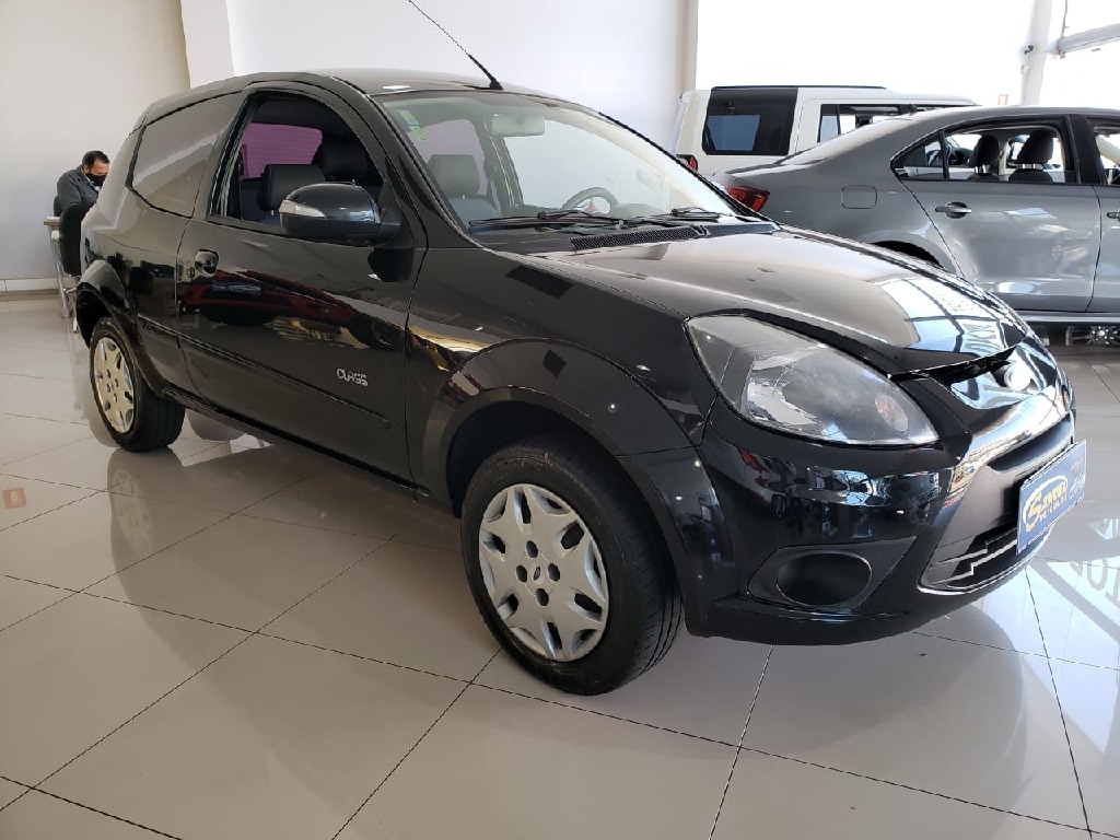 FORD KA 1.0 MPI 8V FLEX 2P MANUAL FORD KA 1.0 MPI 8V FLEX 2P MANUAL