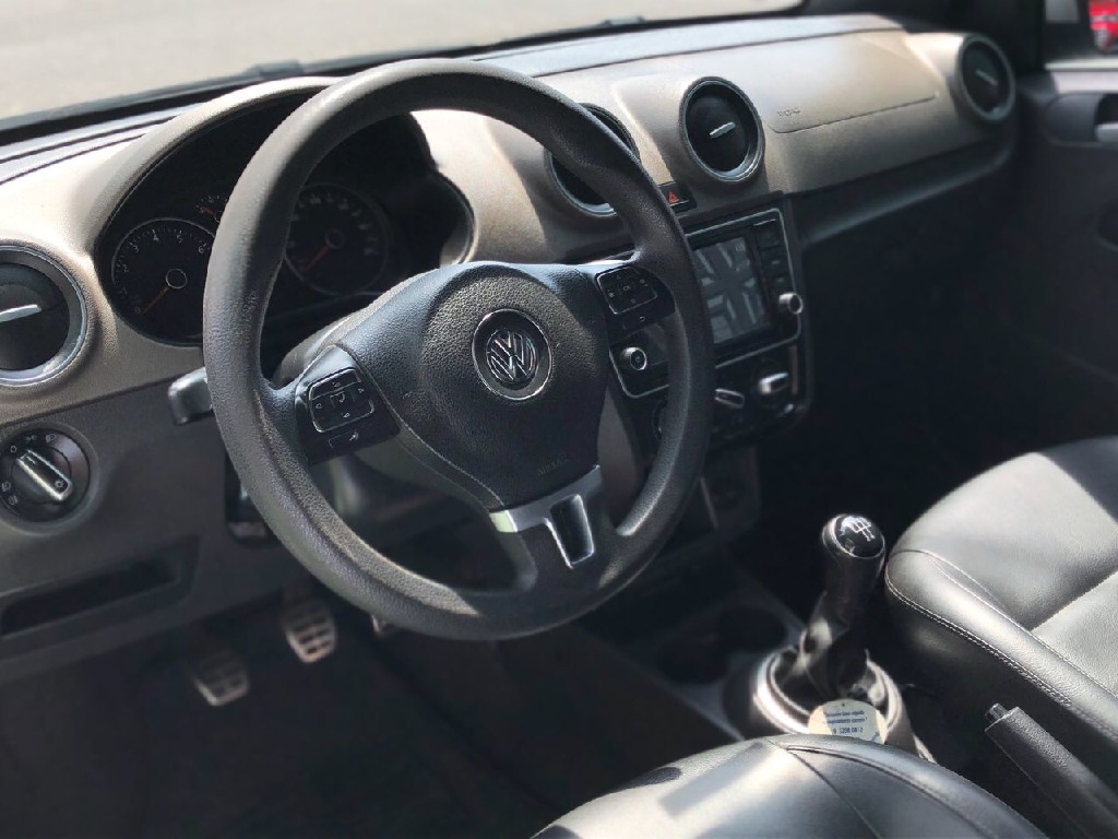 VOLKSWAGEN SAVEIRO 1.6 CROSS CE 8V FLEX 2P MANUAL VOLKSWAGEN SAVEIRO 1.6 CROSS CE 8V FLEX 2P MANUAL