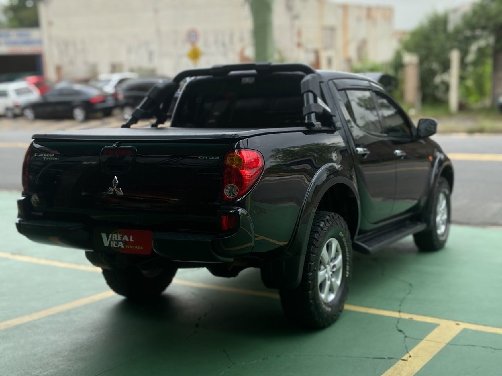 MITSUBISHI L-200 TRITON CAB.DUPLA 4X4-AT 3.2 16V TB-IC MITSUBISHI L-200 TRITON CAB.DUPLA 4X4-AT 3.2 16V TB-IC