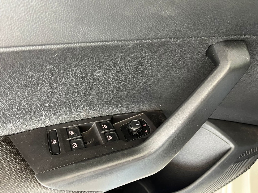 volkswagen POLO 1.0 MPI TOTAL FLEX MANUAL 2020