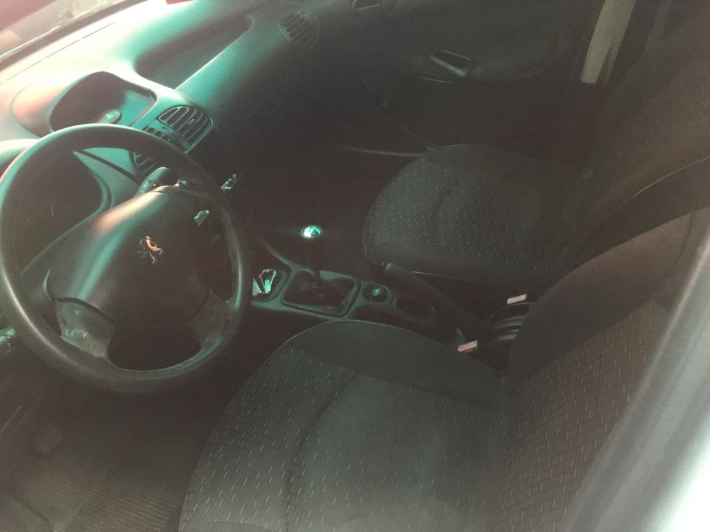 PEUGEOT 206 1.4 SENSATION 8V FLEX 4P MANUAL PEUGEOT 206 1.4 SENSATION 8V FLEX 4P MANUAL