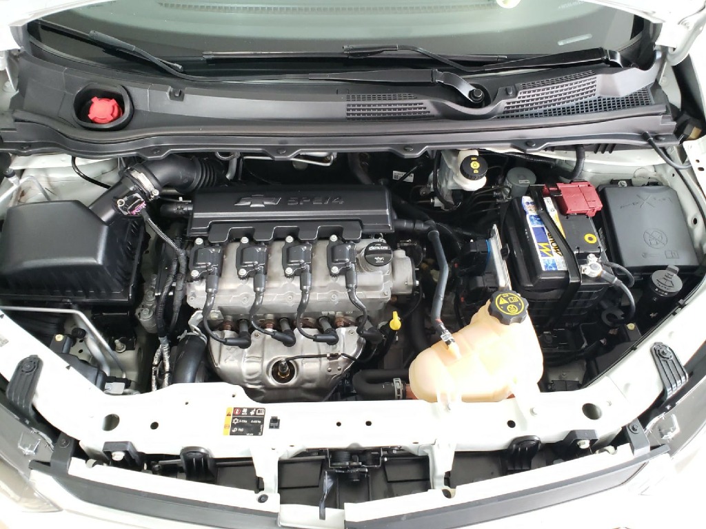 CHEVROLET ONIX 1.4 MPFI LTZ 8V FLEX 4P MANUAL CHEVROLET ONIX 1.4 MPFI LTZ 8V FLEX 4P MANUAL