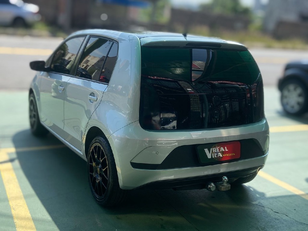 VOLKSWAGEN UP 1.0 TSI MOVE UP 12V FLEX 4P MANUAL VOLKSWAGEN UP 1.0 TSI MOVE UP 12V FLEX 4P MANUAL