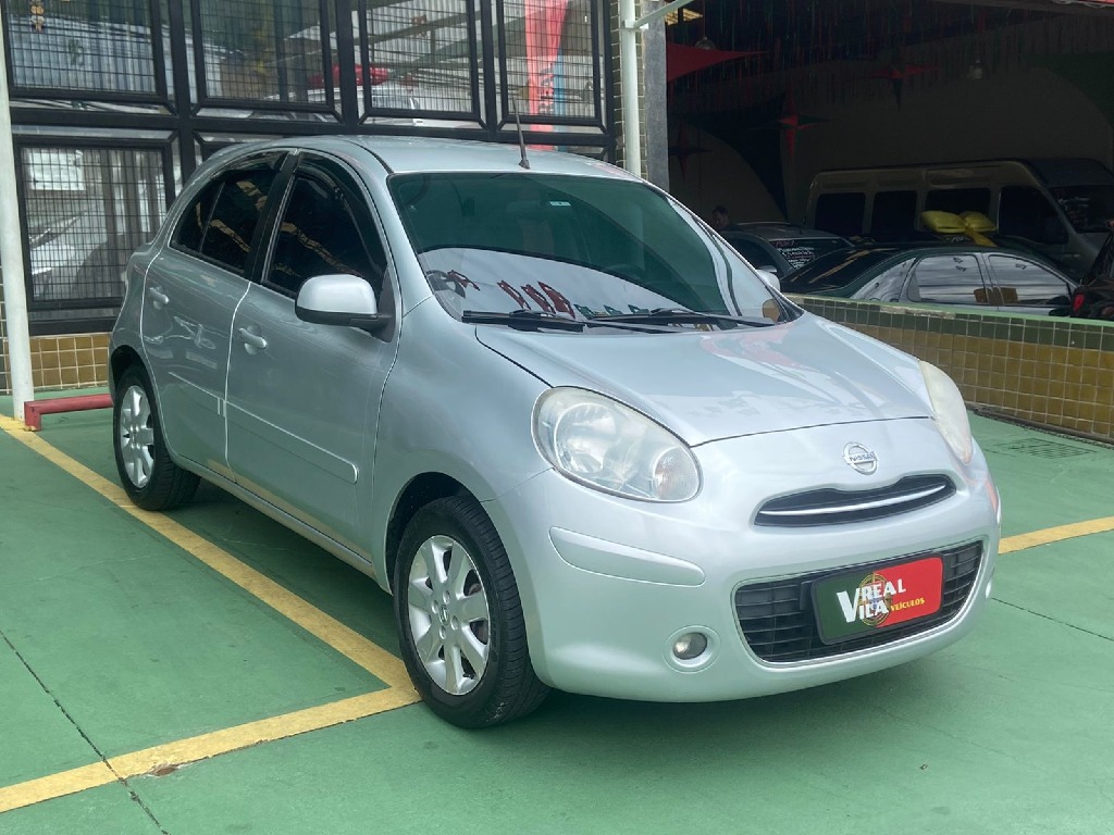 NISSAN MARCH 1.6 SV 16V FLEX 4P MANUAL NISSAN MARCH 1.6 SV 16V FLEX 4P MANUAL