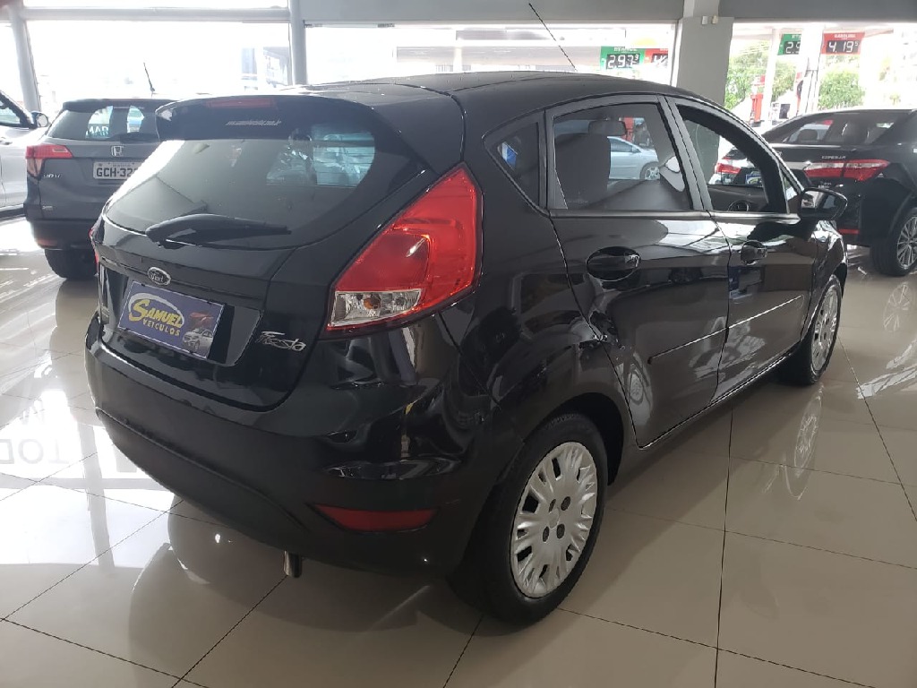 FORD FIESTA 1.5 SE HATCH 16V FLEX 4P MANUAL FORD FIESTA 1.5 SE HATCH 16V FLEX 4P MANUAL