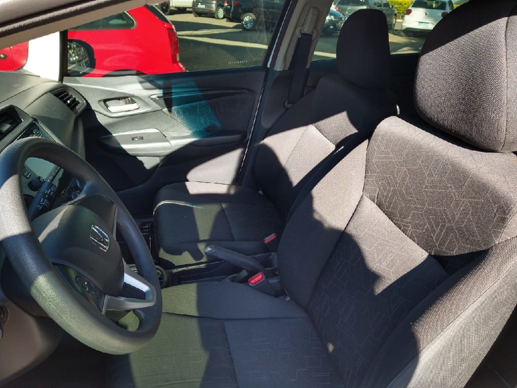 HONDA FIT 1.5 EX 16V FLEX 4P AUTOMATICO HONDA FIT 1.5 EX 16V FLEX 4P AUTOMATICO
