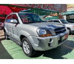 HYUNDAI TUCSON 2.0 MPFI GLS 16V 143CV 2WD GASOLINA 4P AUTOMATICO HYUNDAI TUCSON 2.0 MPFI GLS 16V 143CV 2WD GASOLINA 4P AUTOMATICO