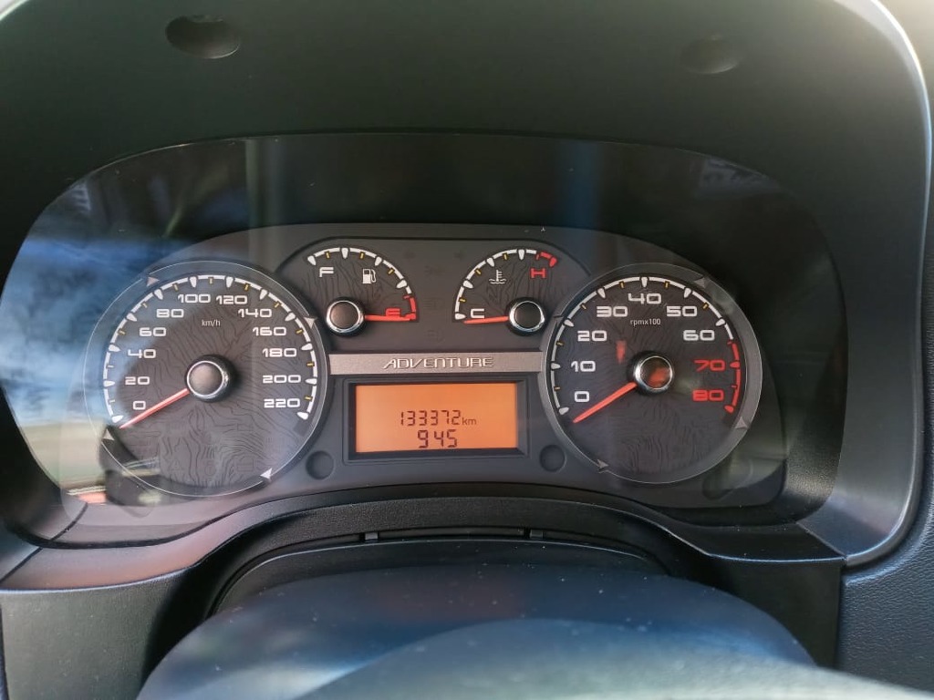 FIAT STRADA 1.8 MPI ADVENTURE CD 16V FLEX 3P AUTOMATIZADO FIAT STRADA 1.8 MPI ADVENTURE CD 16V FLEX 3P AUTOMATIZADO
