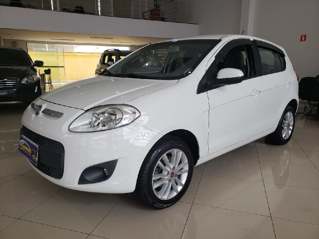 FIAT PALIO 1.6 MPI ESSENCE 16V FLEX 4P MANUAL FIAT PALIO 1.6 MPI ESSENCE 16V FLEX 4P MANUAL