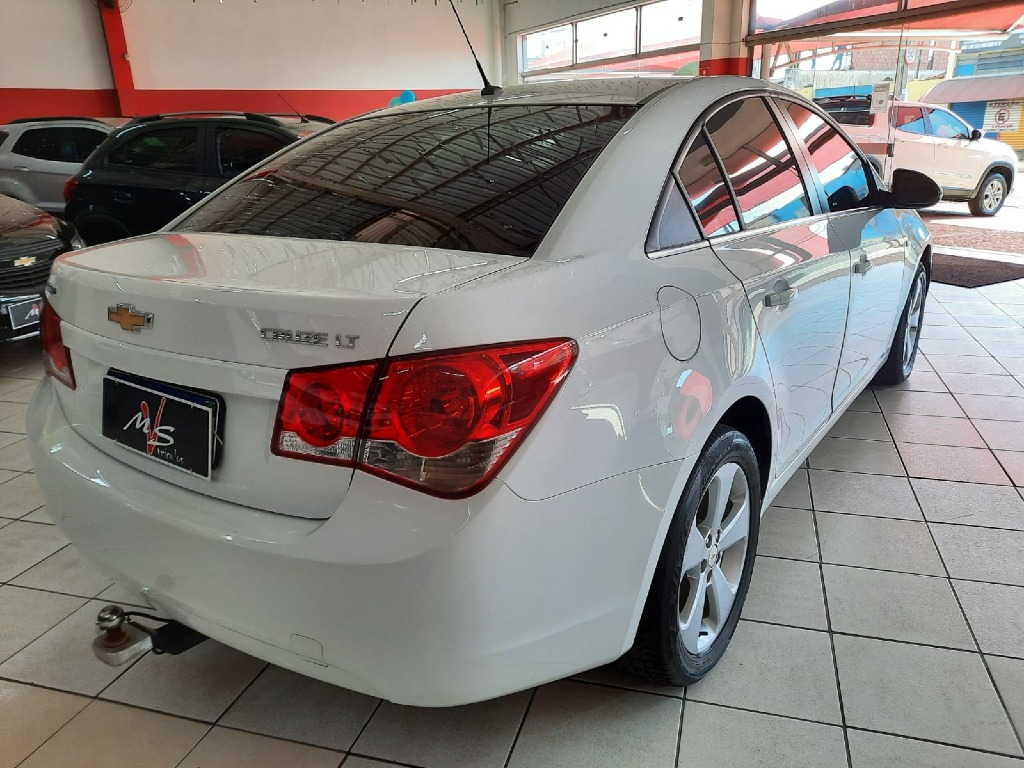 CHEVROLET CRUZE 1.8 LT 16V FLEX 4P AUTOMATICO CHEVROLET CRUZE 1.8 LT 16V FLEX 4P AUTOMATICO