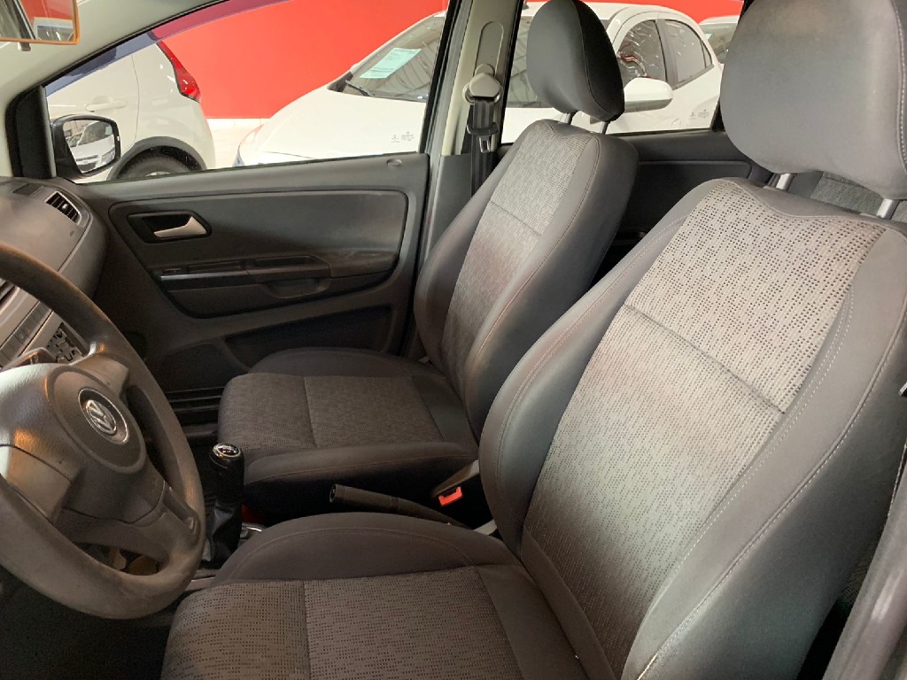 VOLKSWAGEN FOX 1.6 MI 8V FLEX 4P MANUAL VOLKSWAGEN FOX 1.6 MI 8V FLEX 4P MANUAL