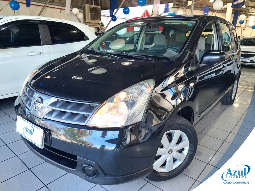 Carros seminovos em NISSAN LIVINA 1.6 16V FLEX 4P MANUAL