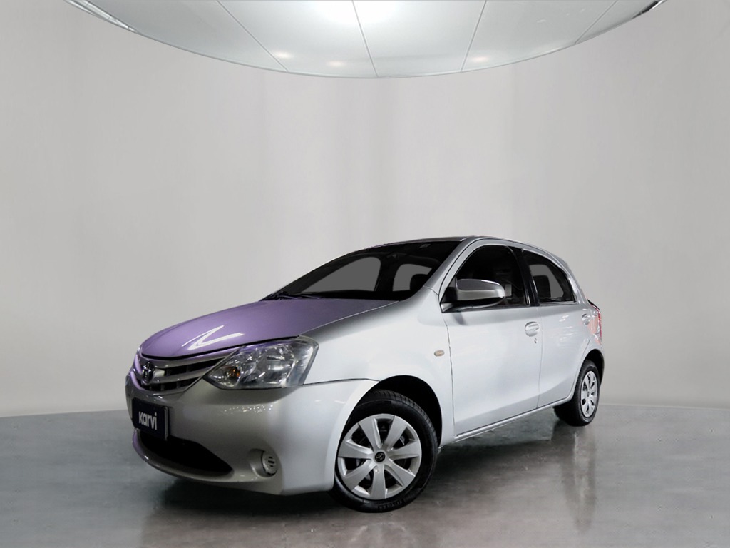 Carros seminovos TOYOTA ETIOS 1.5 XS 16V FLEX 4P MANUAL